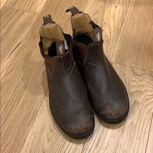 BLUNDSTONE BOOTS